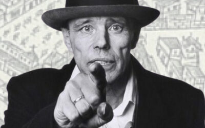 Beuys: 100 + 2 [Ogni uomo è un artista]